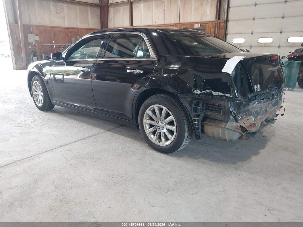 2C3CA5CG1BH598747 2011 CHRYSLER 300 photo no. 3