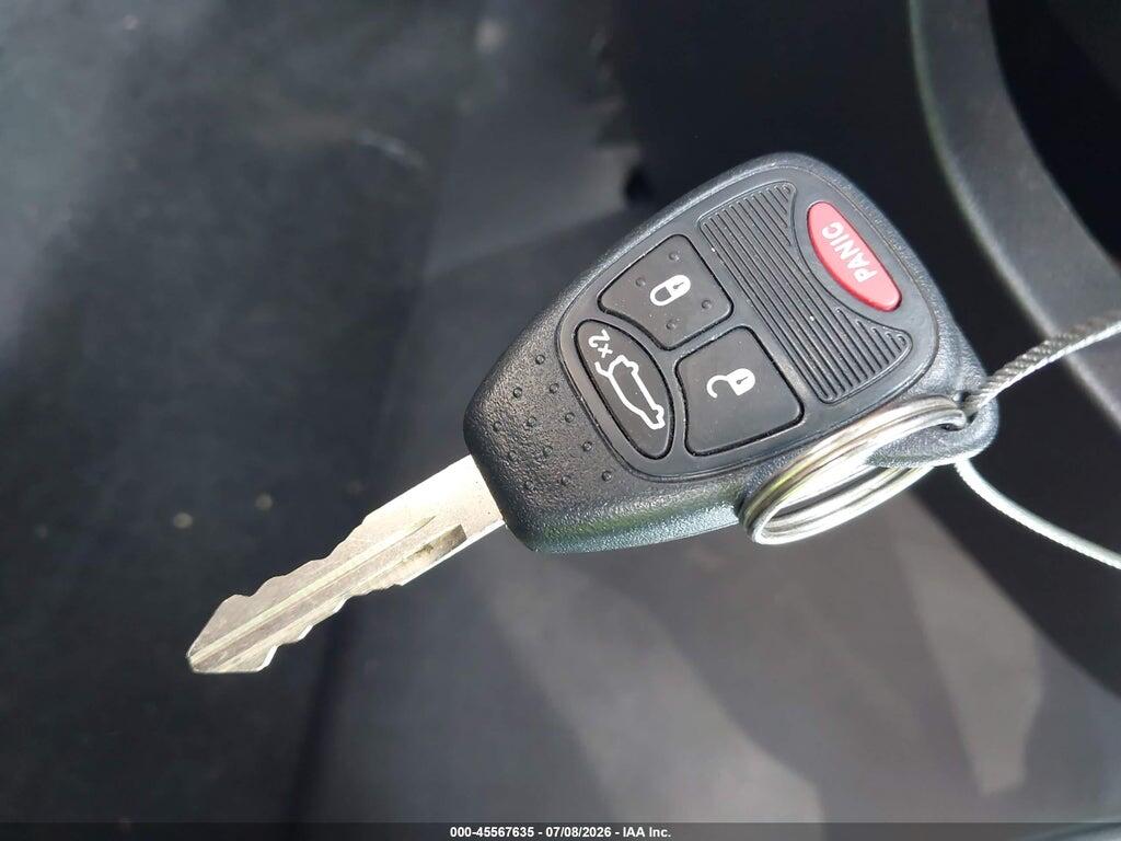 1C3BC1FG8BN594826 2011 CHRYSLER 200 photo no. 11