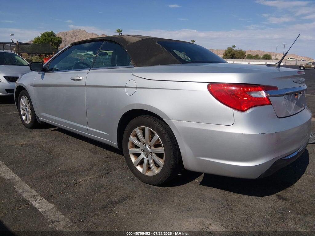 1C3BC2EB5BN532487 2011 CHRYSLER 200 photo no. 3