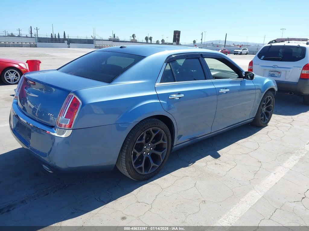 2C3CA6CT5BH547755 2011 CHRYSLER 300C photo no. 4