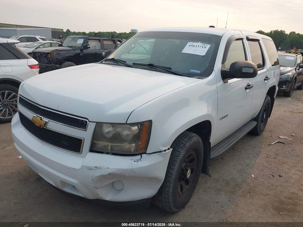 1GNUKAE03AR218528 2010 CHEVROLET TAHOE photo no. 2