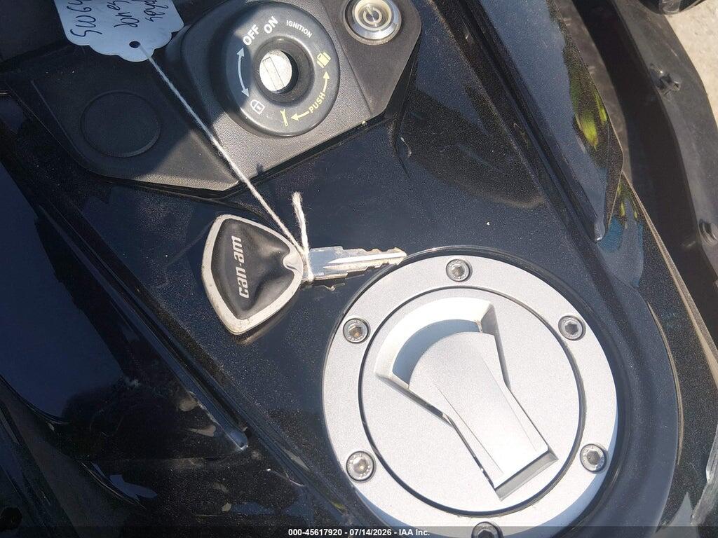 2BXREDD22KV001338 2019 CAN-AM SPYDER ROADSTER photo no. 11