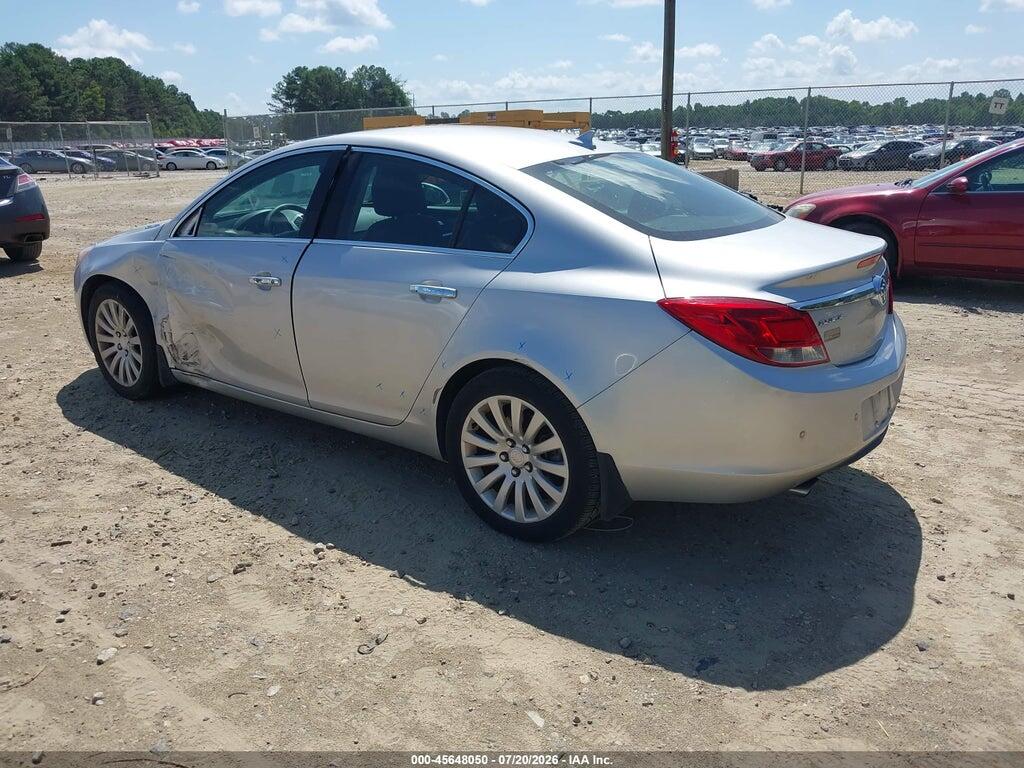 2G4GS5EV0D9247889 2013 BUICK REGAL photo no. 3