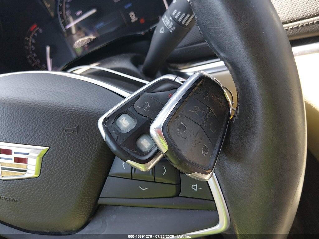 1GYKNARS2HZ114815 2017 CADILLAC XT5 photo no. 11