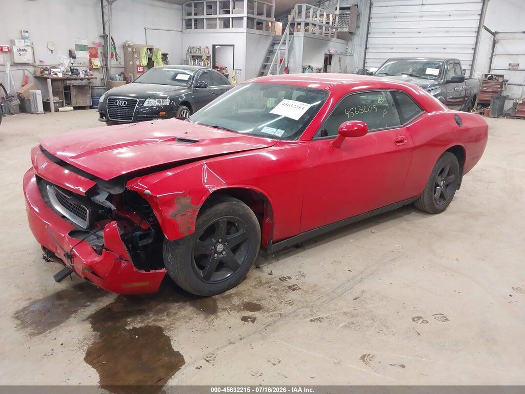 2B3CJ4DV7AH166635 2010 DODGE CHALLENGER photo no. 2