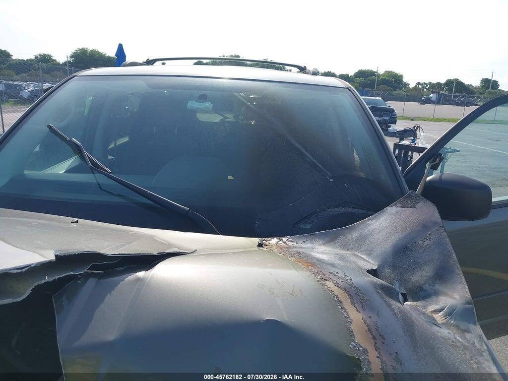 2D4RN3D1XAR389530 2010 DODGE GRAND CARAVAN photo no. 12