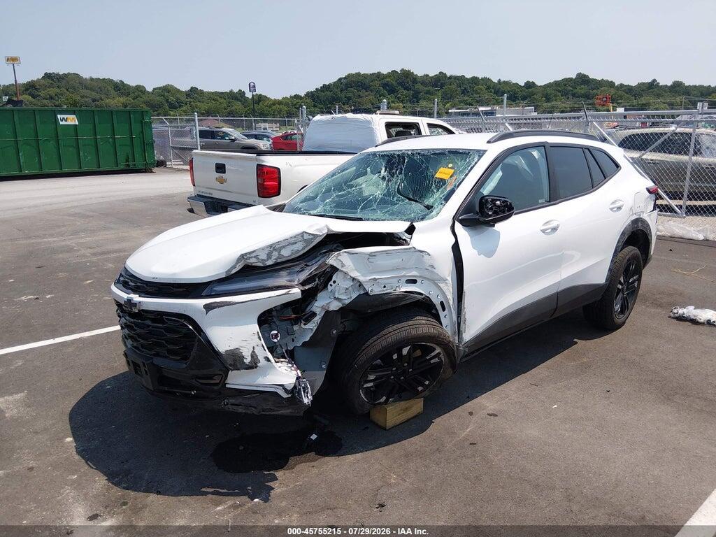 KL77LKEP2TC083681 2026 CHEVROLET TRAX photo no. 2
