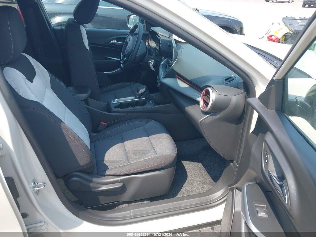 KL77LGEP5TC069738 2026 CHEVROLET TRAX photo no. 5