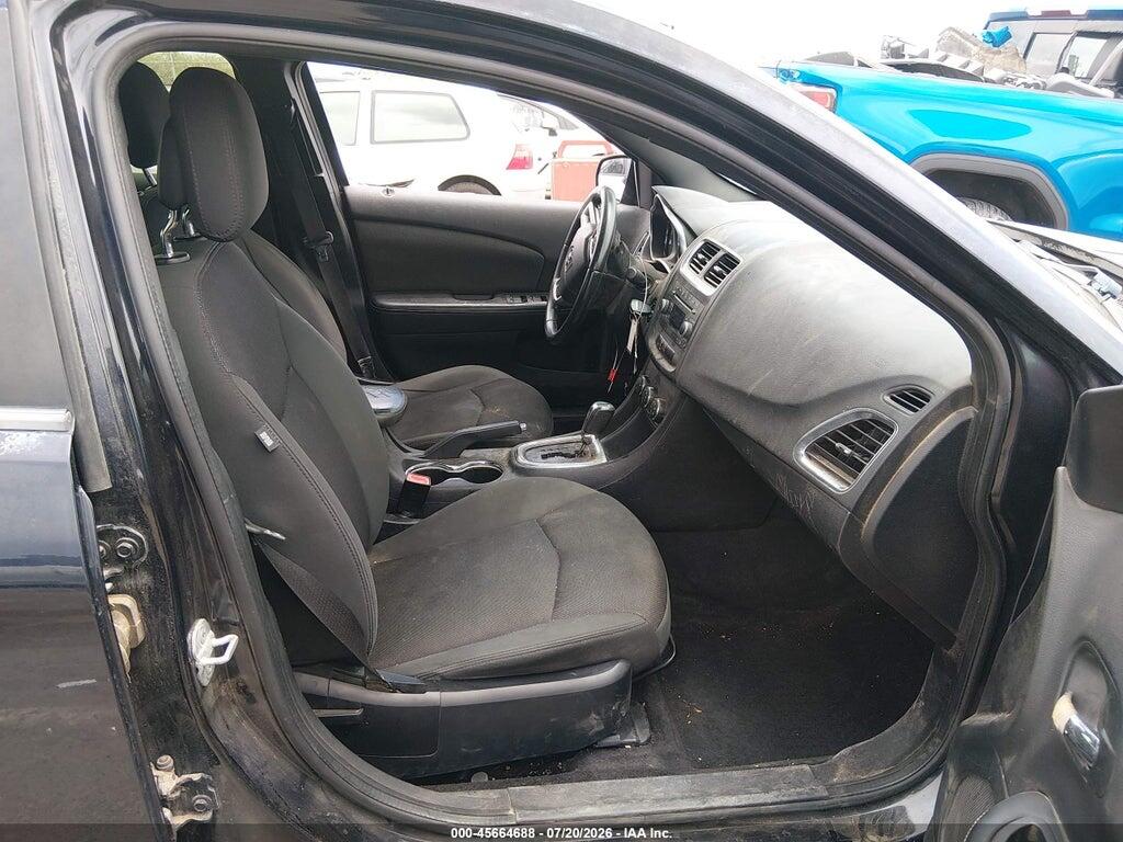 1B3BD1FB2BN526469 2011 DODGE AVENGER photo no. 5