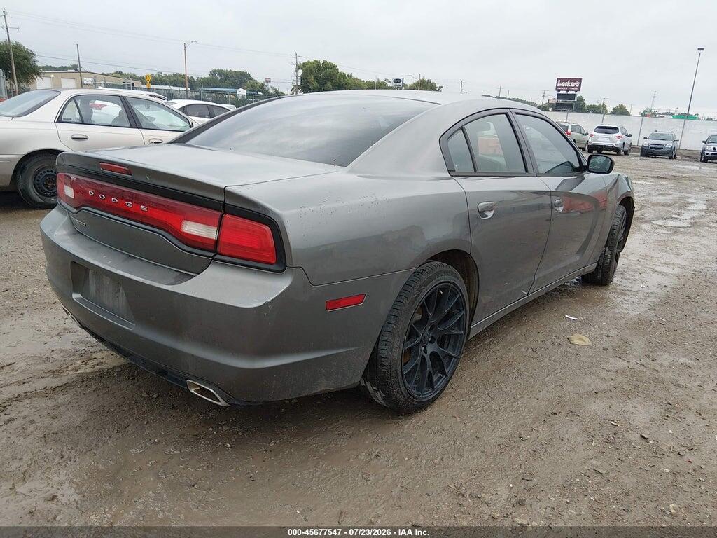 2B3CL3CG4BH607775 2011 DODGE CHARGER photo no. 4