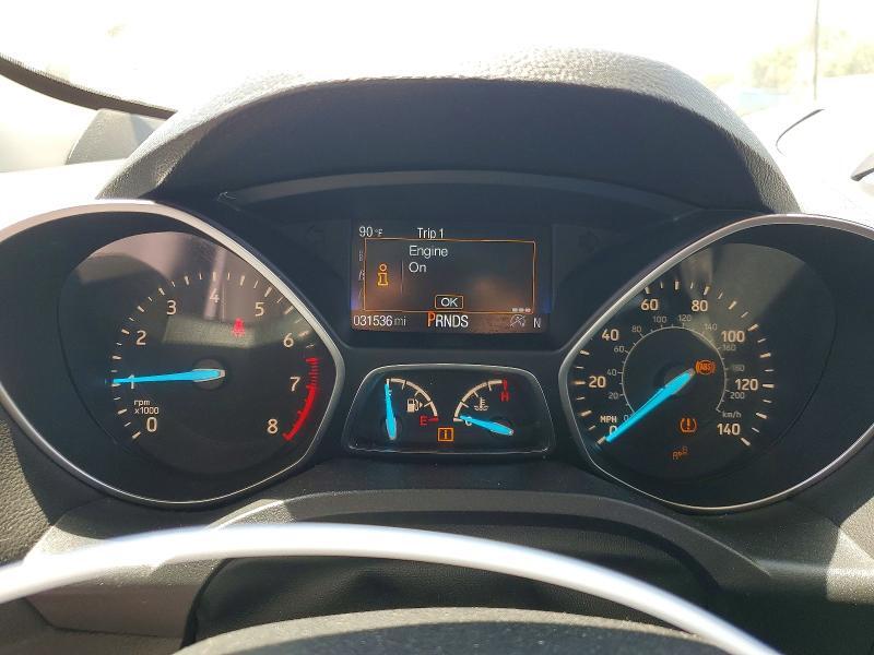 1FMCU0GD5HUC88043 2017 FORD ESCAPE photo no. 9