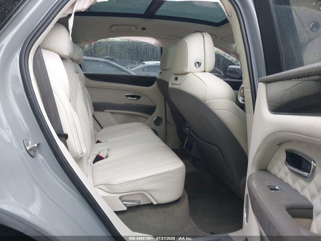 SJAAM2ZV1NC016394 2022 BENTLEY BENTAYGA photo no. 8