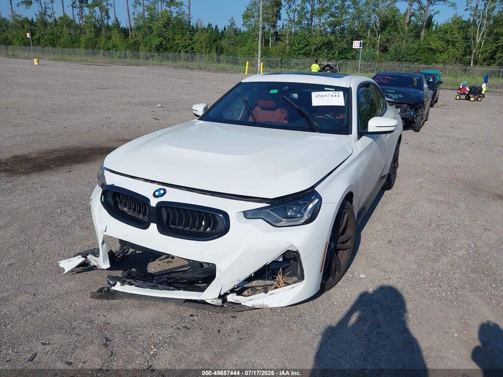 3MW23CM08N8C68056 2022 BMW 230 photo no. 2