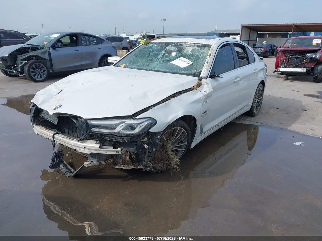 WBA13AG0XNCK61730 2022 BMW 530E photo no. 2