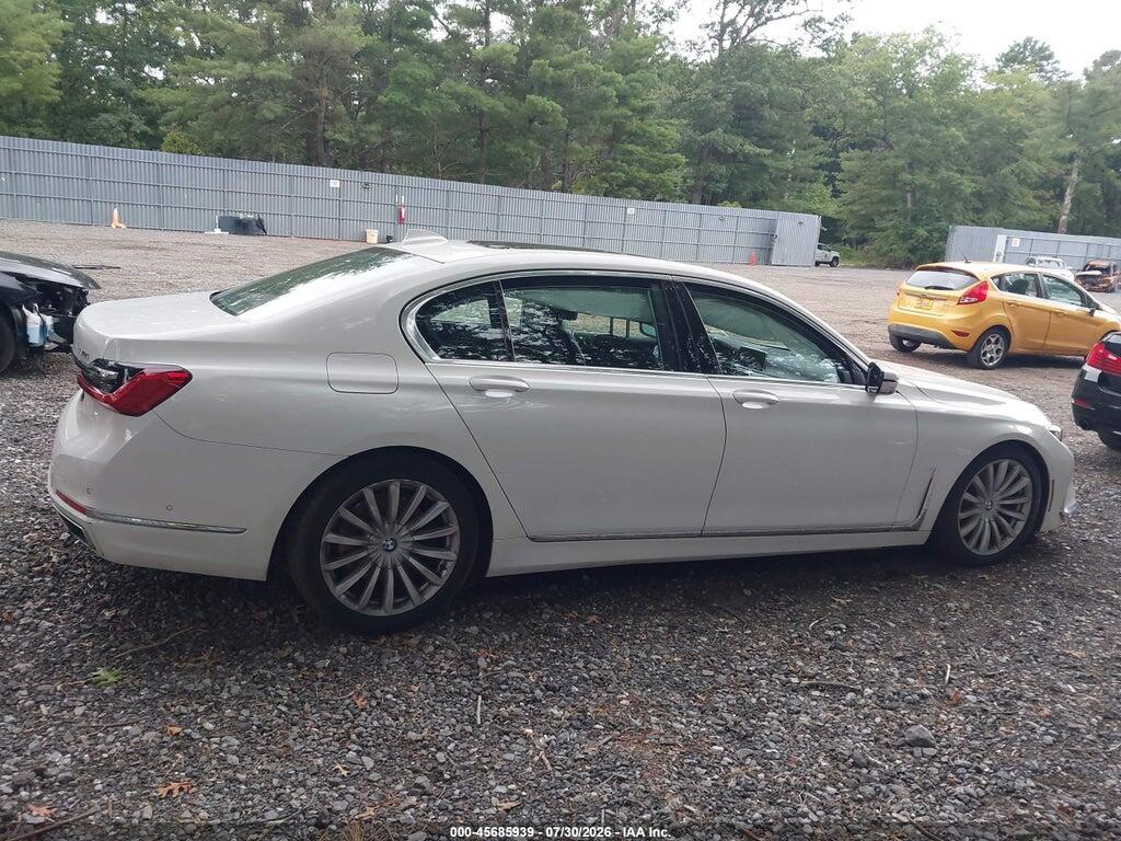 WBA7T4C04NCH07889 2022 BMW 740 photo no. 12