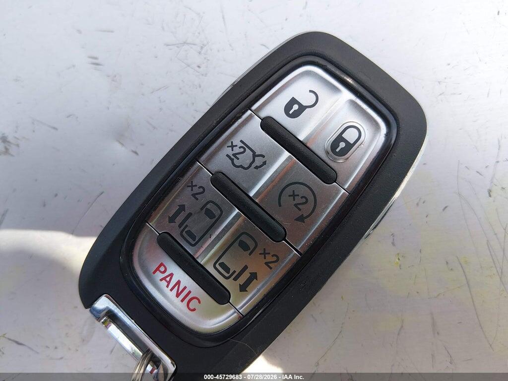 2C4RC1BG0TR158654 2026 CHRYSLER PACIFICA photo no. 11