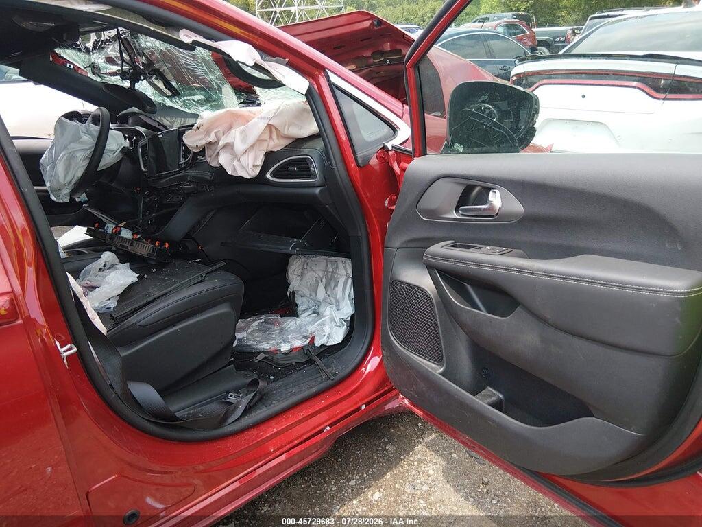 2C4RC1BG0TR158654 2026 CHRYSLER PACIFICA photo no. 5