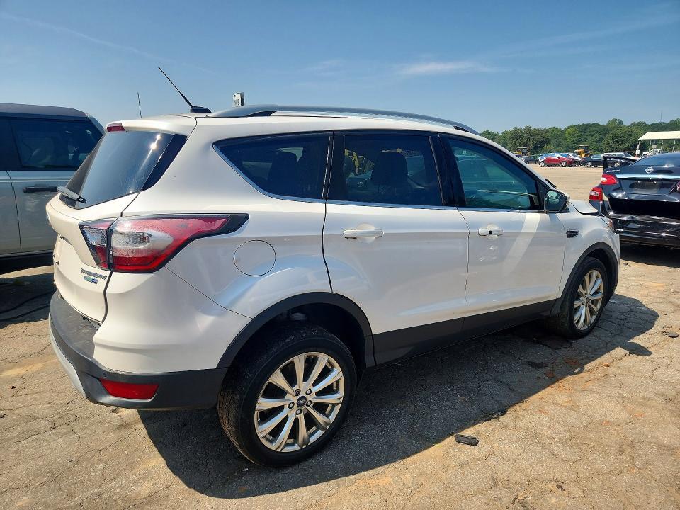2017 FORD ESCAPE TITANIUM — Фото 3 из 12
