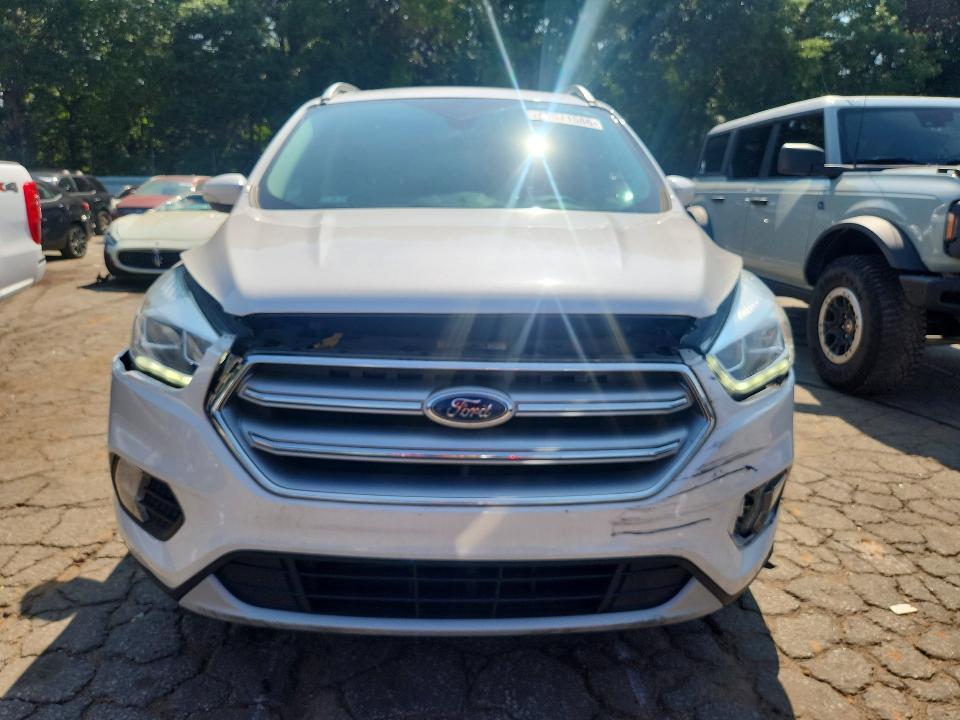 2017 FORD ESCAPE TITANIUM — Фото 5 из 12
