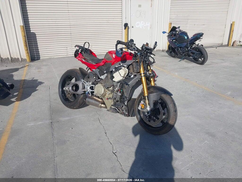 2026 DUCATI STREETFIGHTER ZDMFAK6W0TB002701