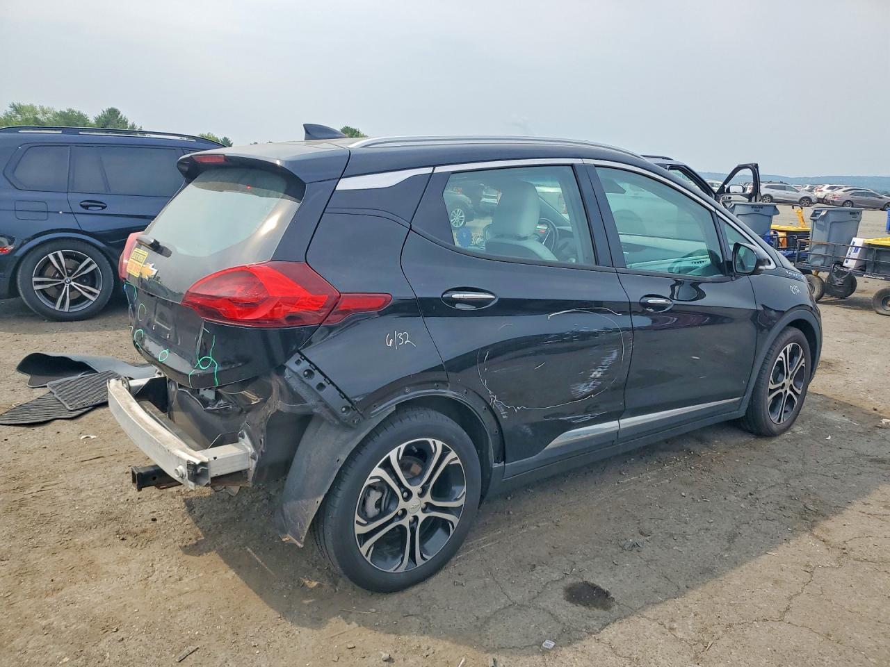 2019 CHEVROLET BOLT EV PREMIER — Фото 3 из 13