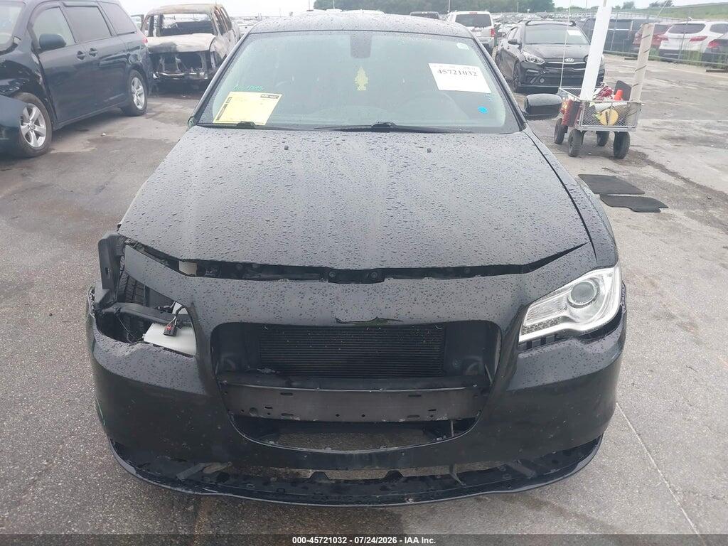 2C3CCAAG5JH320583 2018 CHRYSLER 300 photo no. 12