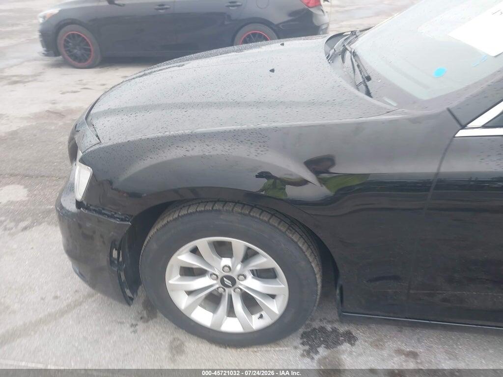 2C3CCAAG5JH320583 2018 CHRYSLER 300 photo no. 6