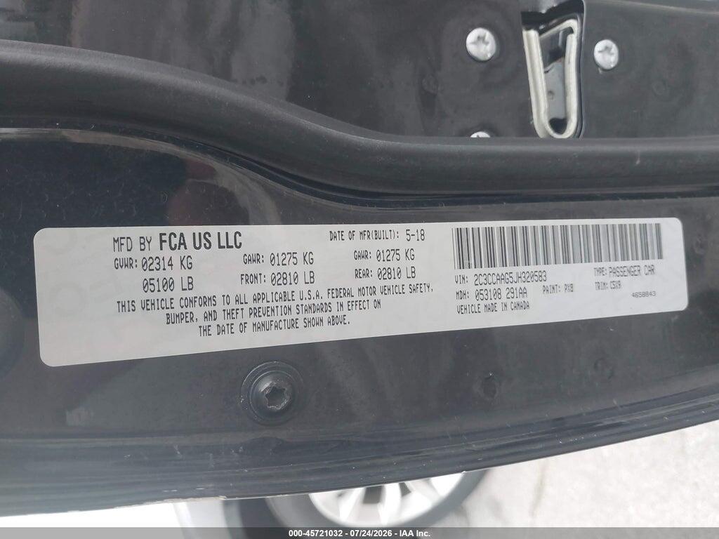 2C3CCAAG5JH320583 2018 CHRYSLER 300 photo no. 9