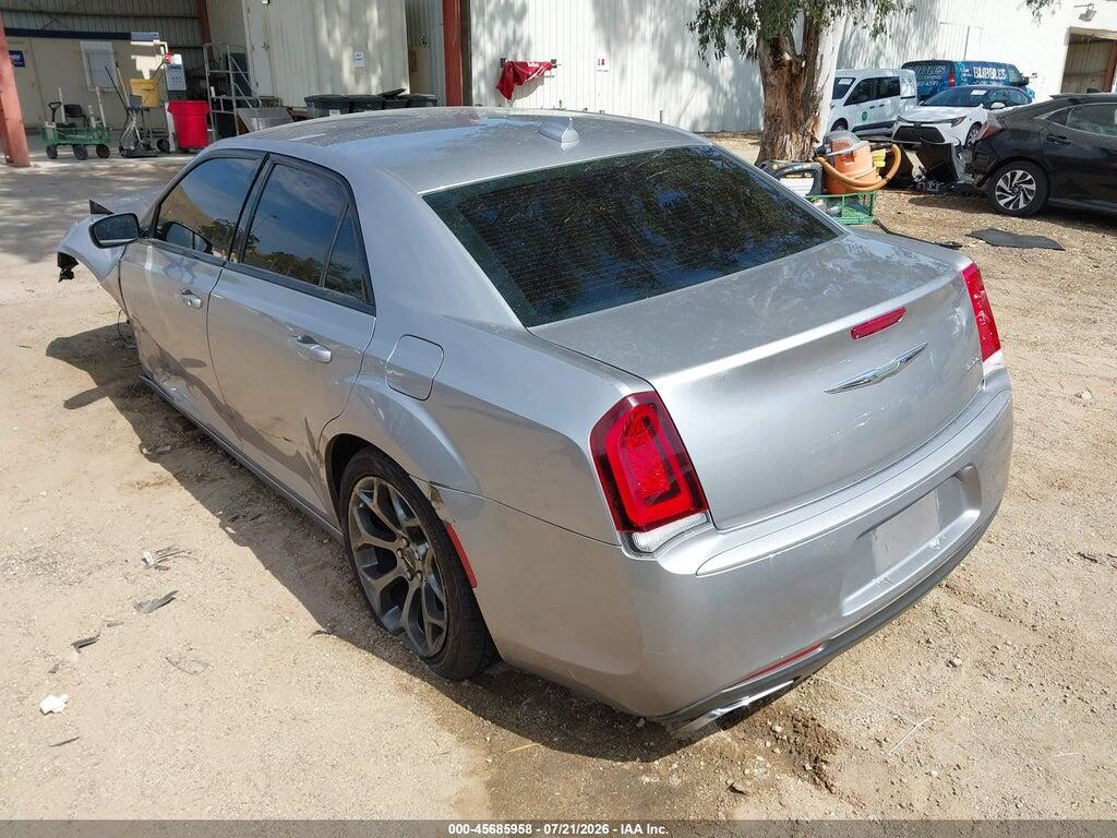 2C3CCABG1JH214291 2018 CHRYSLER 300 photo no. 3