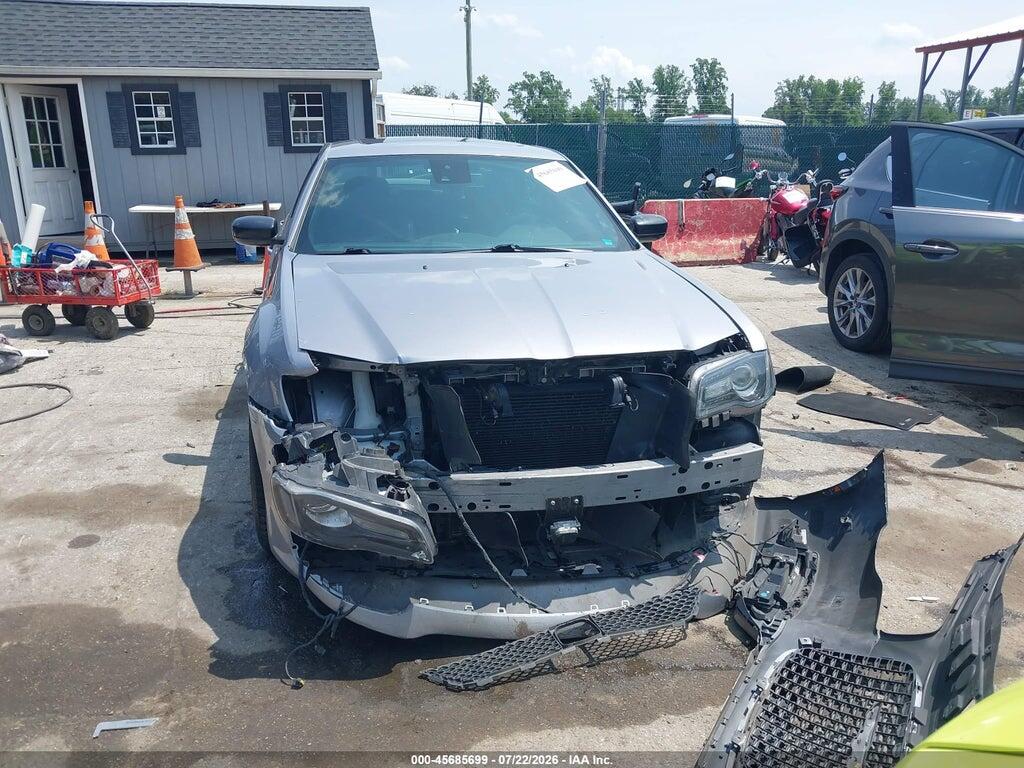 2C3CCAGG1JH296614 2018 CHRYSLER 300 photo no. 12