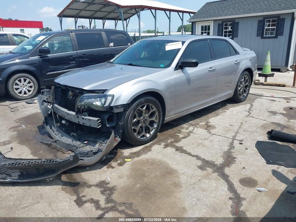 2C3CCAGG1JH296614 2018 CHRYSLER 300 photo no. 2