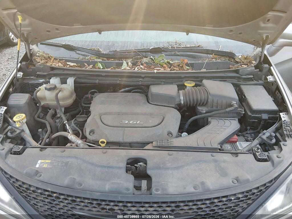 2C4RC1FG2JR358281 2018 CHRYSLER PACIFICA photo no. 10