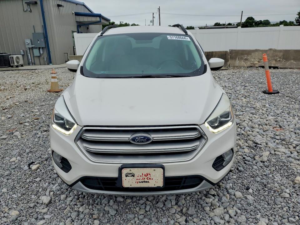2017 FORD ESCAPE SE — Фото 5 из 13