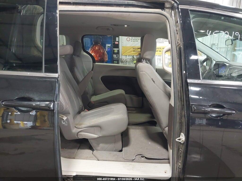 2C4RC1DG2JR148704 2018 CHRYSLER PACIFICA photo no. 8