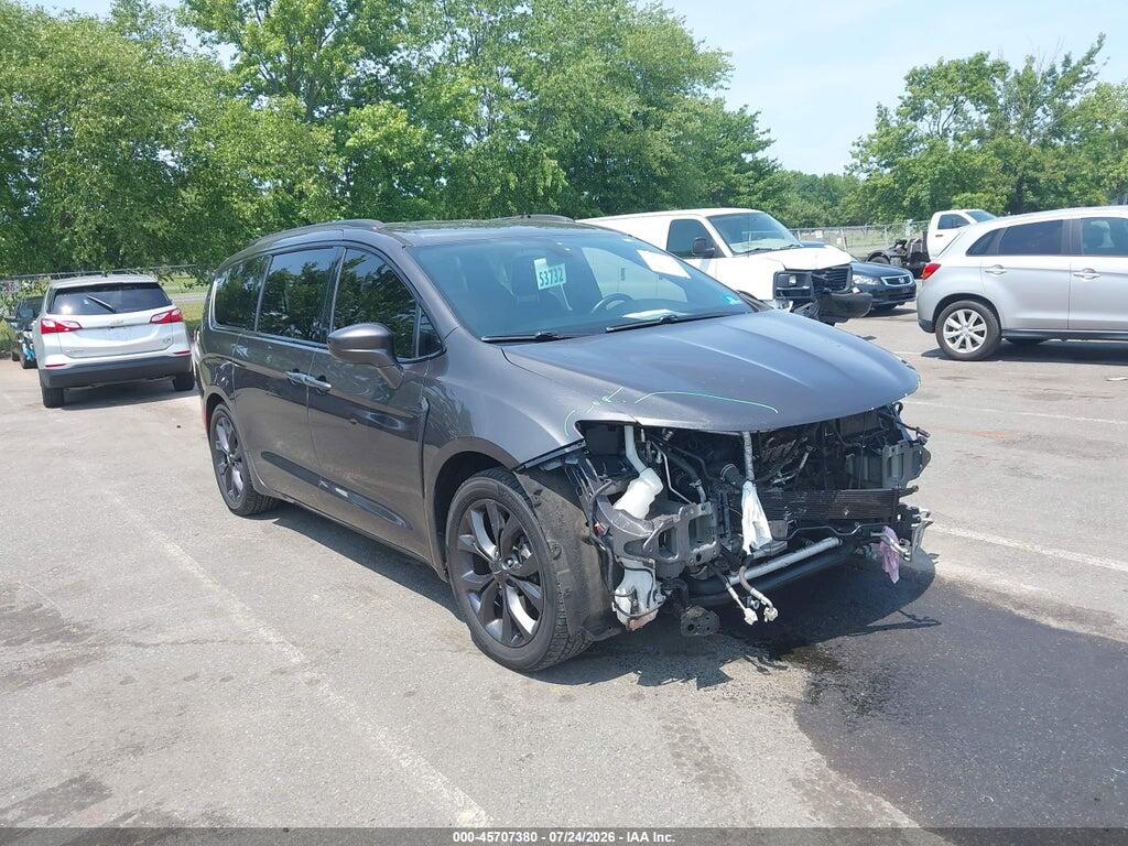 2C4RC1EG8JR228653 2018 CHRYSLER PACIFICA photo no. 1