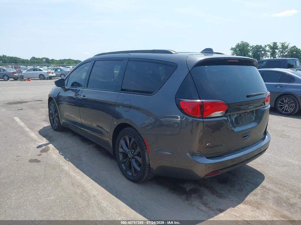 2C4RC1EG8JR228653 2018 CHRYSLER PACIFICA photo no. 3