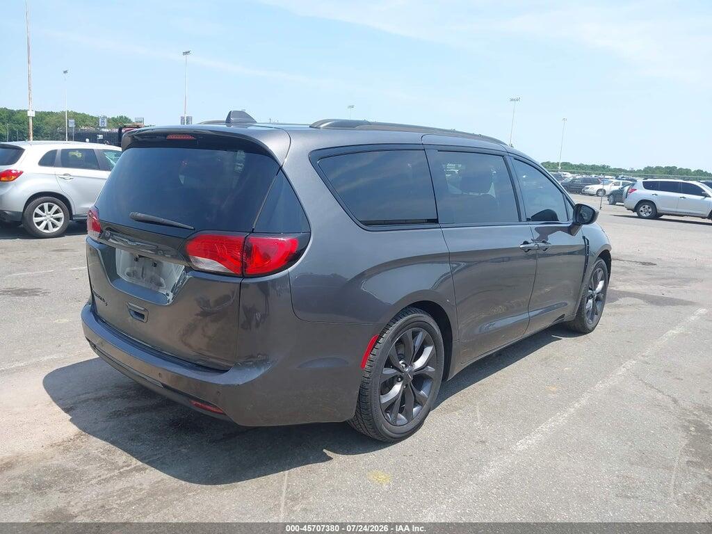 2C4RC1EG8JR228653 2018 CHRYSLER PACIFICA photo no. 4