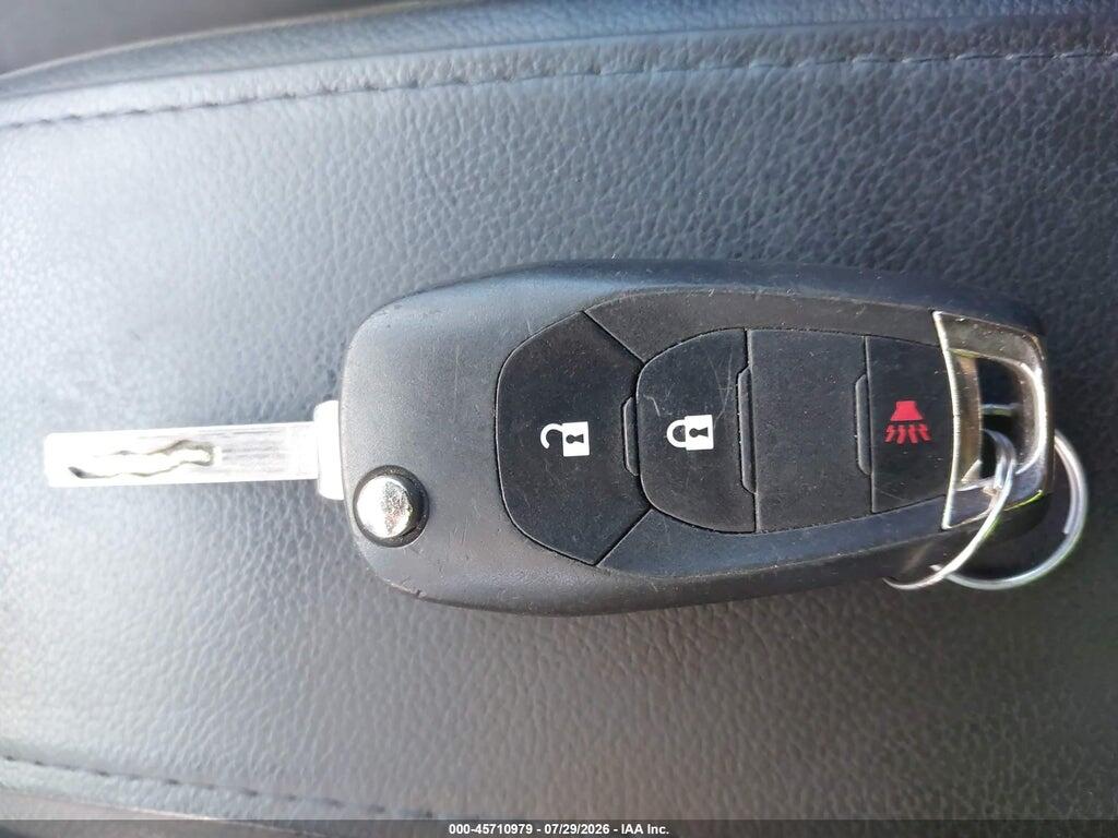 3G1BE6SM0HS586046 2017 CHEVROLET CRUZE photo no. 11