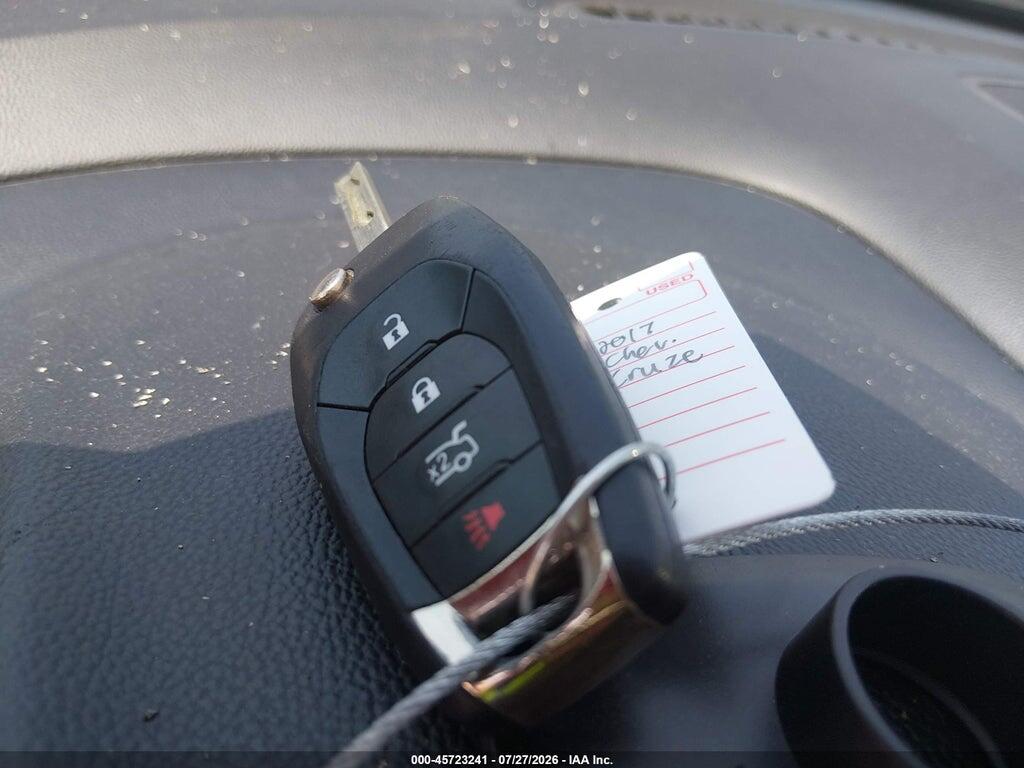 1G1BE5SM6H7109999 2017 CHEVROLET CRUZE photo no. 11