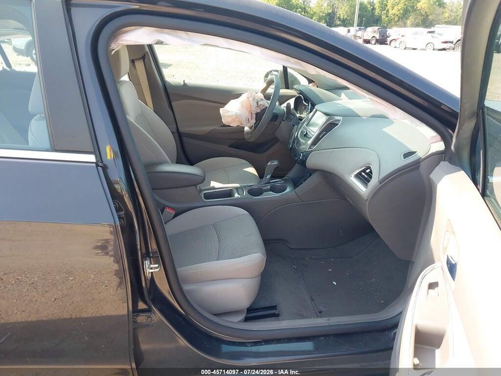 1G1BE5SM8H7172151 2017 CHEVROLET CRUZE photo no. 5