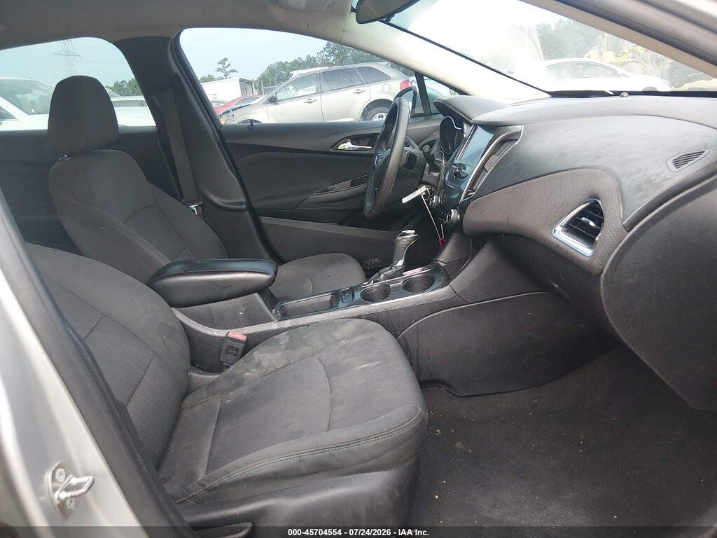 1G1BE5SM0H7188862 2017 CHEVROLET CRUZE photo no. 5
