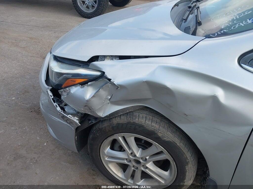 1G1BE5SM3H7170940 2017 CHEVROLET CRUZE photo no. 6