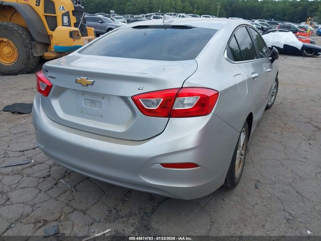 1G1BE5SM2H7129098 2017 CHEVROLET CRUZE photo no. 4