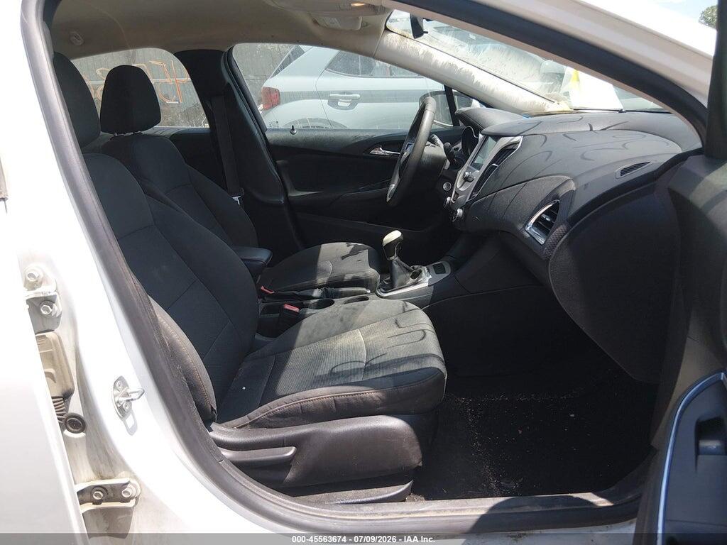 1G1BB5SM3H7110889 2017 CHEVROLET CRUZE photo no. 5
