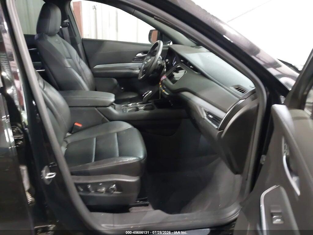 1GYFZDR40PF213948 2023 CADILLAC XT4 photo no. 5