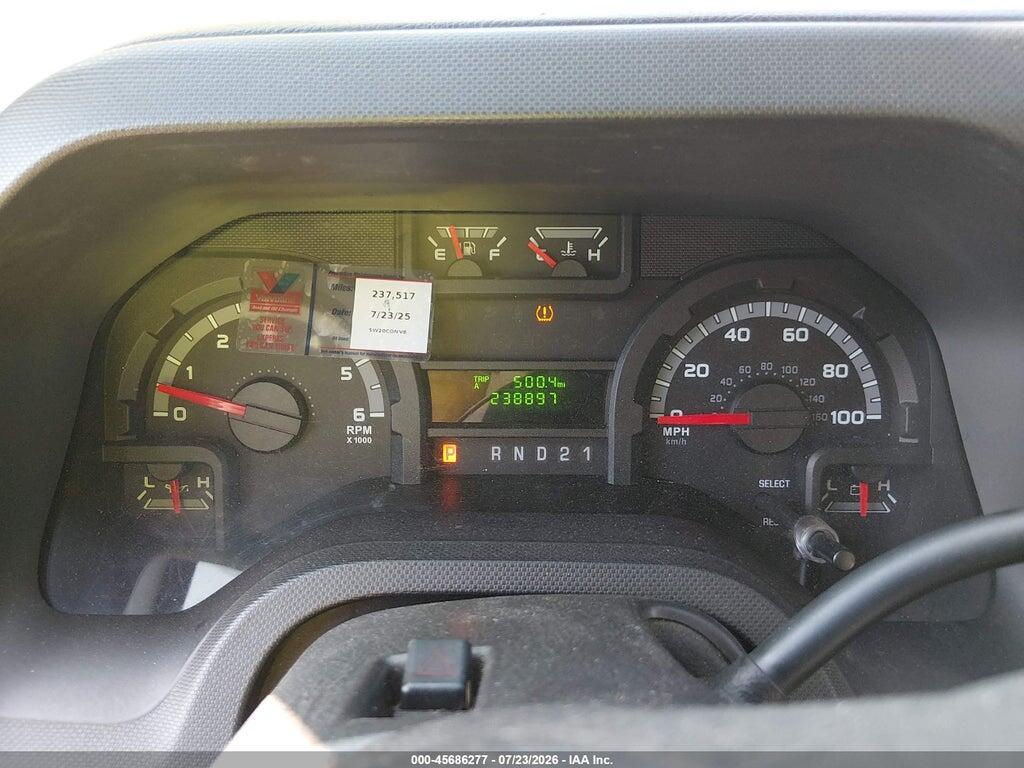 1FTNE2EW0ADA68647 2010 FORD E-250 photo no. 7