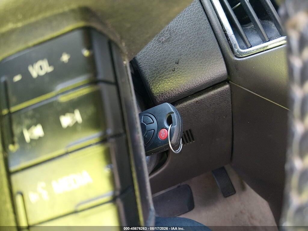 2FMDK4KC4ABB25105 2010 FORD EDGE photo no. 11