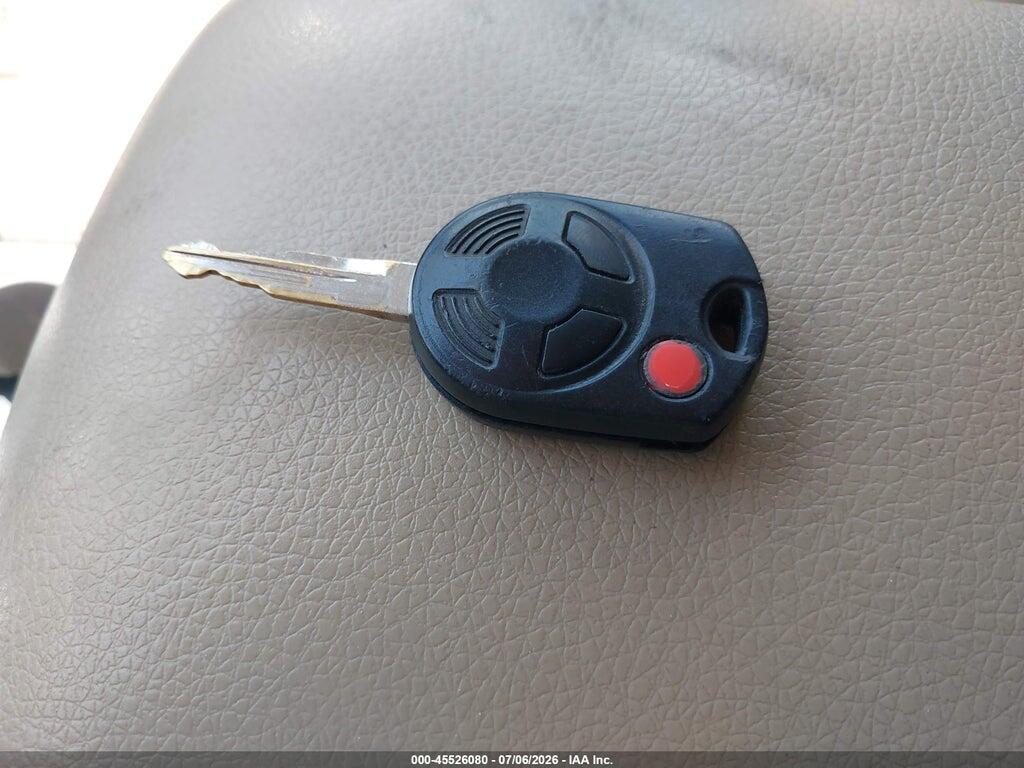 2FMDK3KC6ABB38500 2010 FORD EDGE photo no. 11