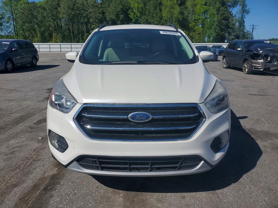 2017 FORD ESCAPE SE — Фото 5 из 13
