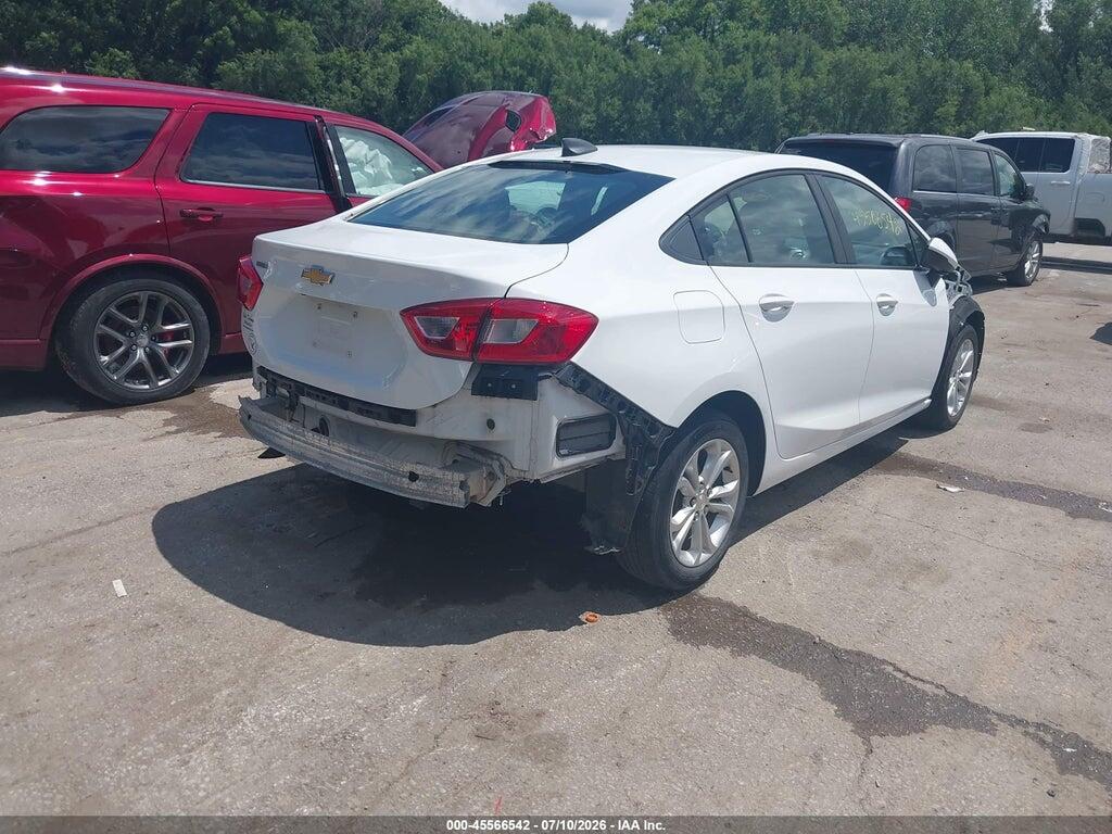 1G1BC5SM2K7119054 2019 CHEVROLET CRUZE photo no. 4